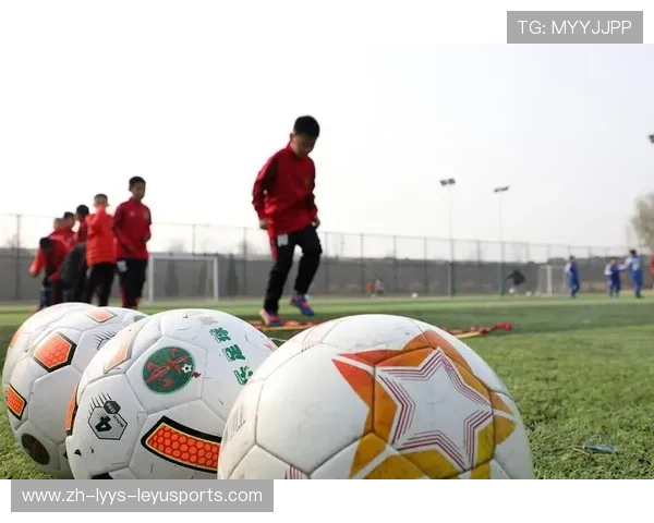 足球轴子暗物质候选对足球运动科技发展的启示